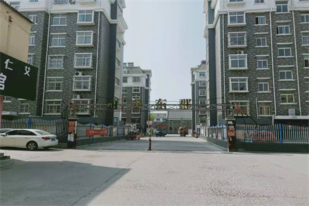 台儿庄水岸丽都3室2厅1卫127平米